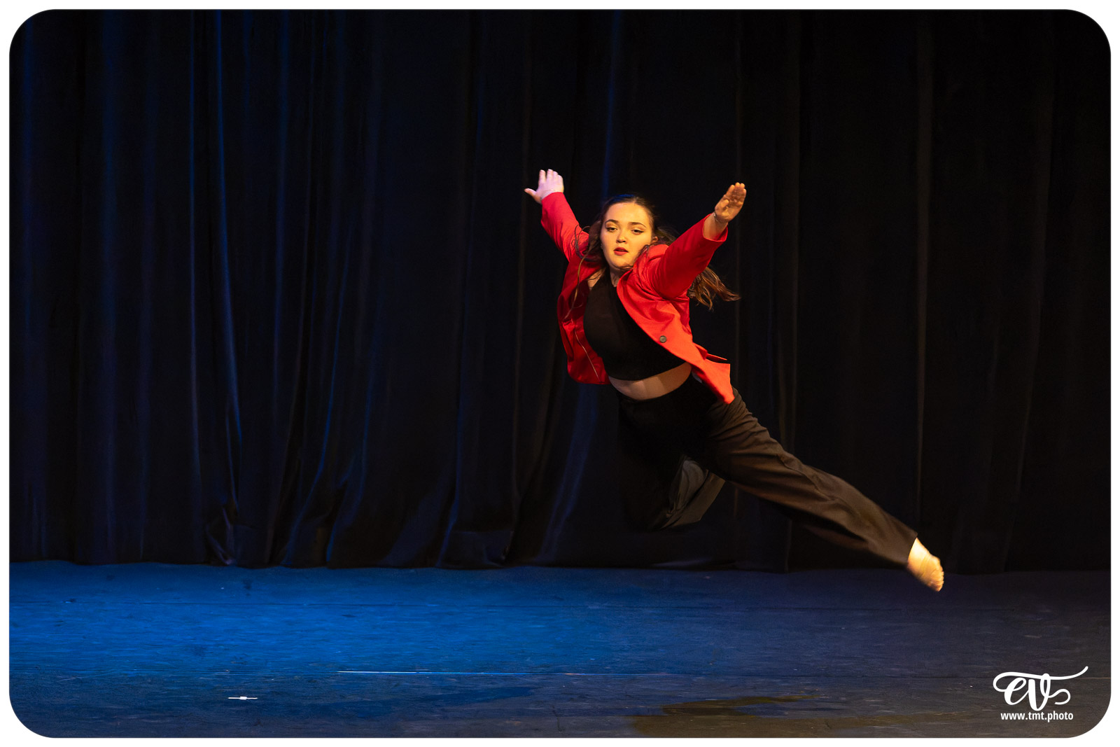 ECOLE DE DANSE CÉCILE ADAMOW